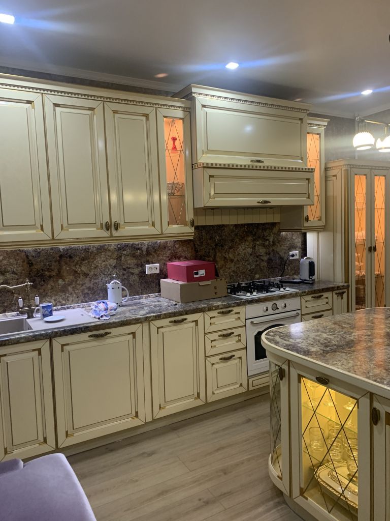 Продажа 3-комнатной квартиры, Пятигорск, Нежнова ул,  21к4