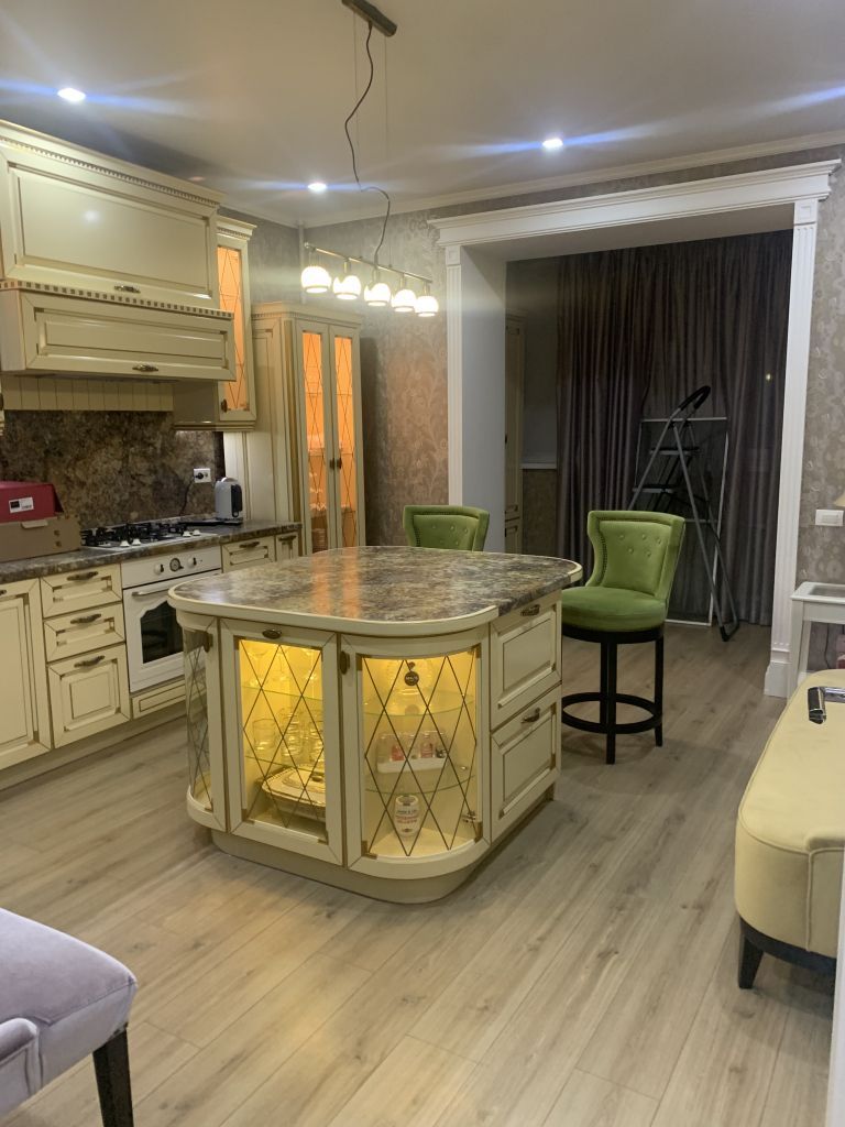 Продажа 3-комнатной квартиры, Пятигорск, Нежнова ул,  21к4