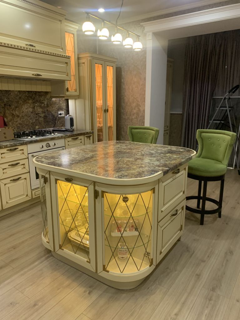 Продажа 3-комнатной квартиры, Пятигорск, Нежнова ул,  21к4