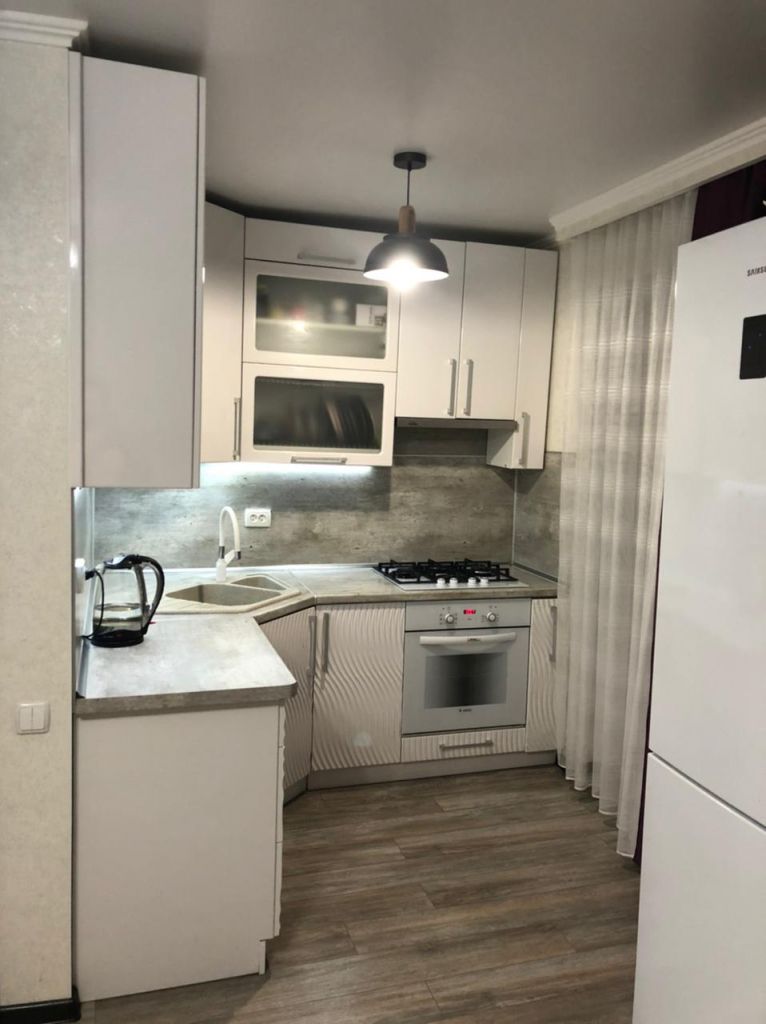 Продажа 3-комнатной квартиры, Пятигорск, 40 лет Октября пр-кт,  33