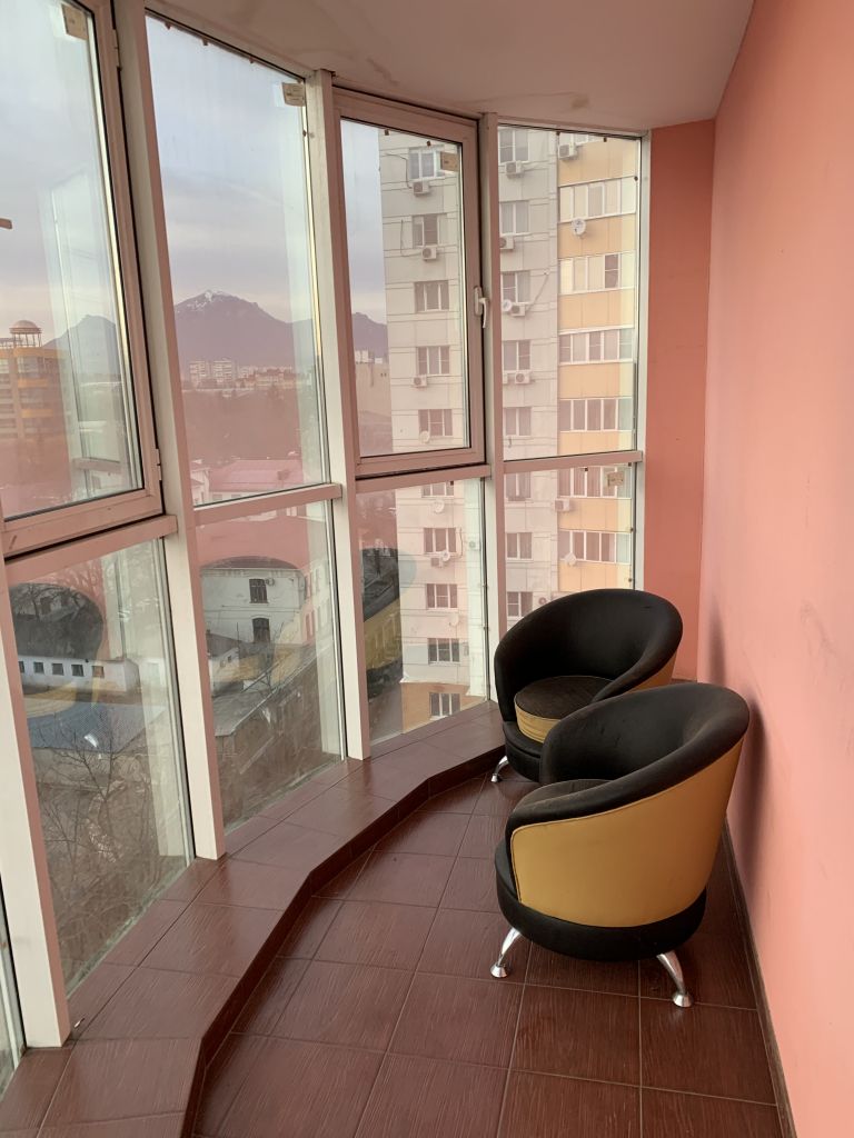 Продажа 3-комнатной квартиры, Пятигорск, Дунаевского ул,  1к3