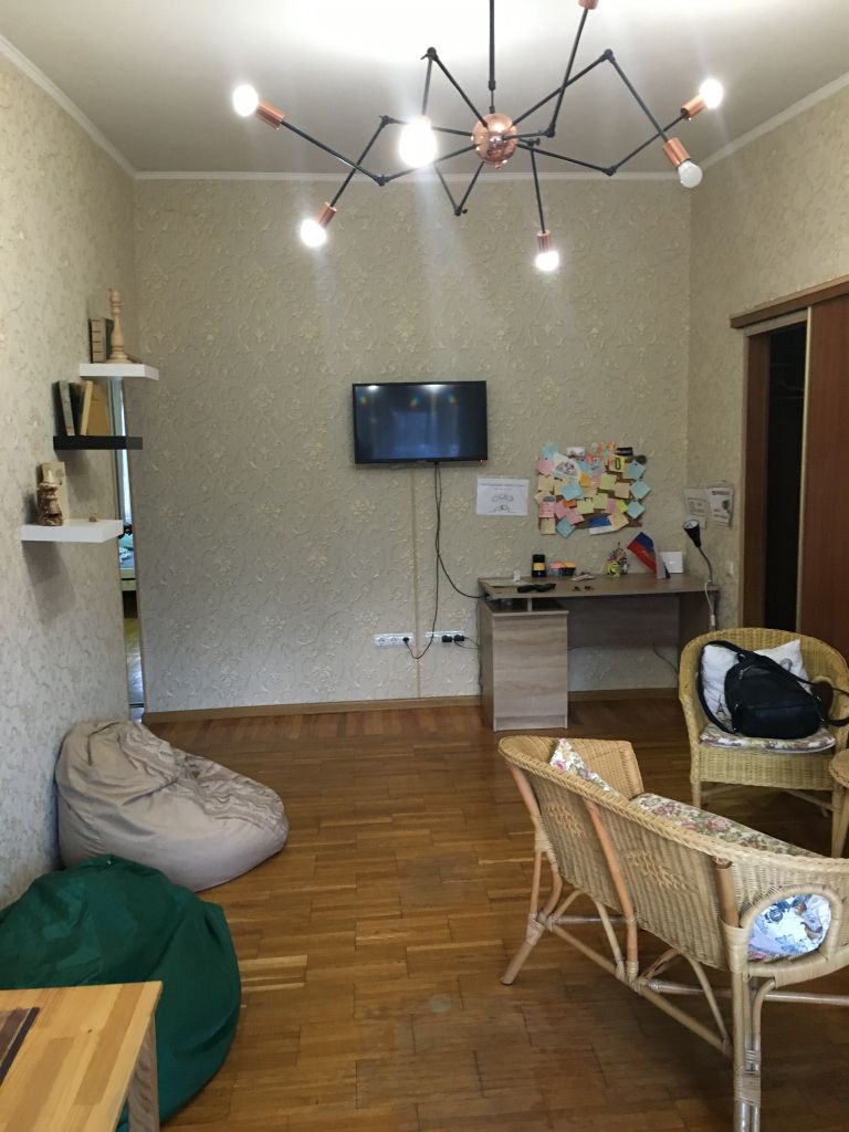 Продажа 3-комнатной квартиры, Пятигорск, 40 лет Октября пр-кт,  42