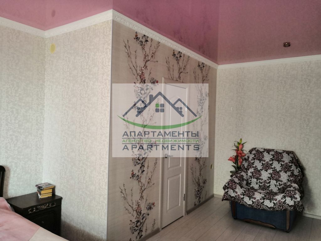 Продажа 2-комнатной квартиры, Пятигорск, Оранжерейная ул,  21к1