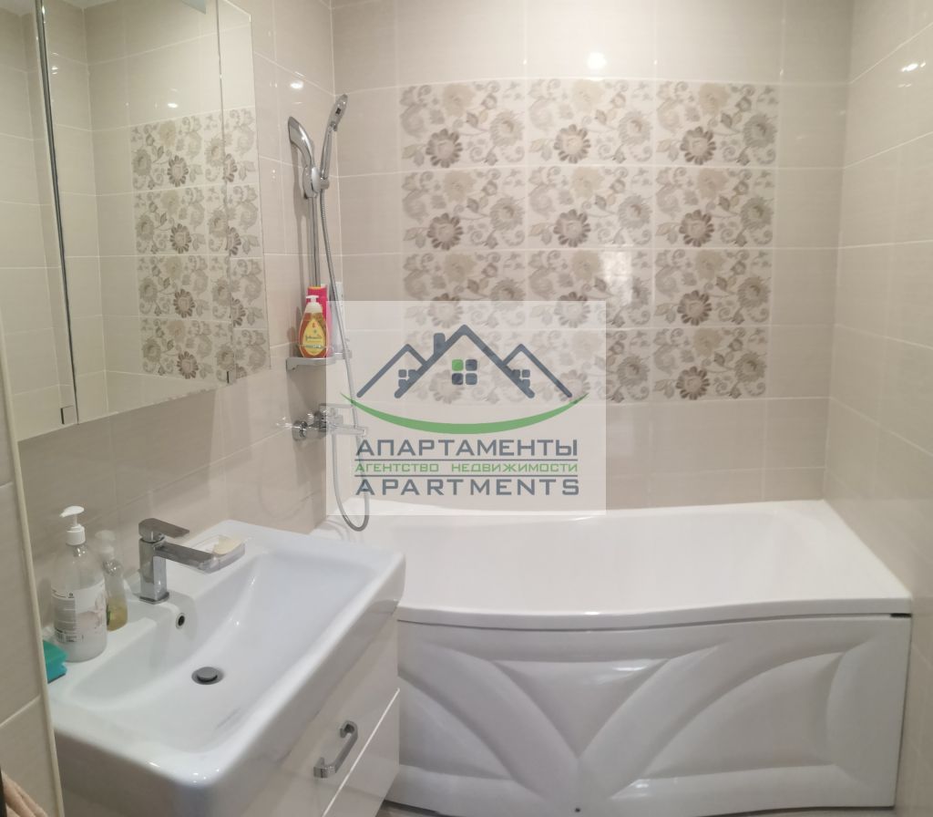 Продажа 2-комнатной квартиры, Пятигорск, Ермолова ул,  6к2