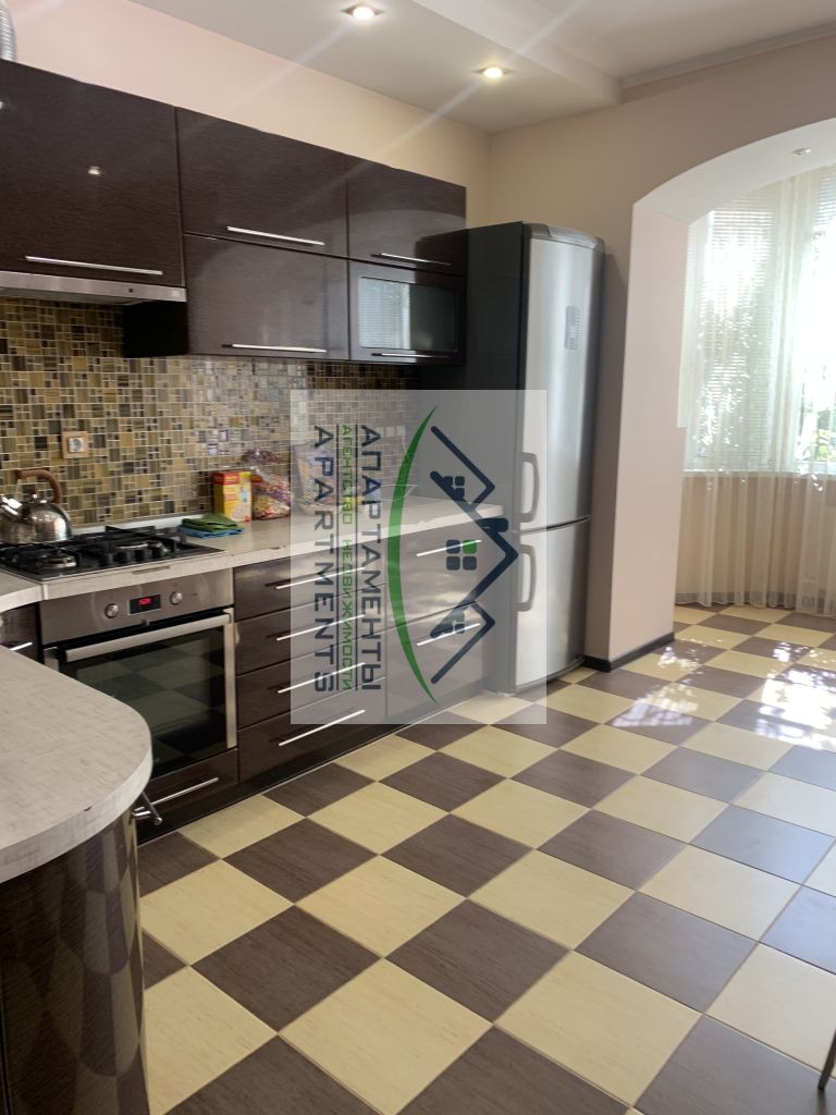 Продажа 3-комнатной квартиры, Пятигорск, Первомайская ул,  92к5