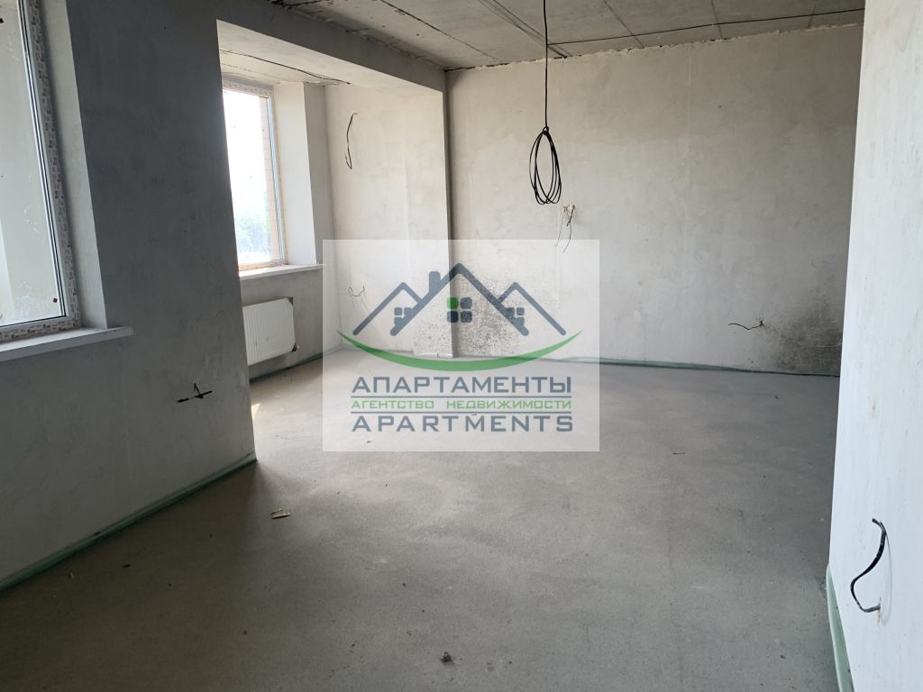 Продажа 4-комнатной квартиры, Пятигорск, Пальмиро Тольятти ул,  45