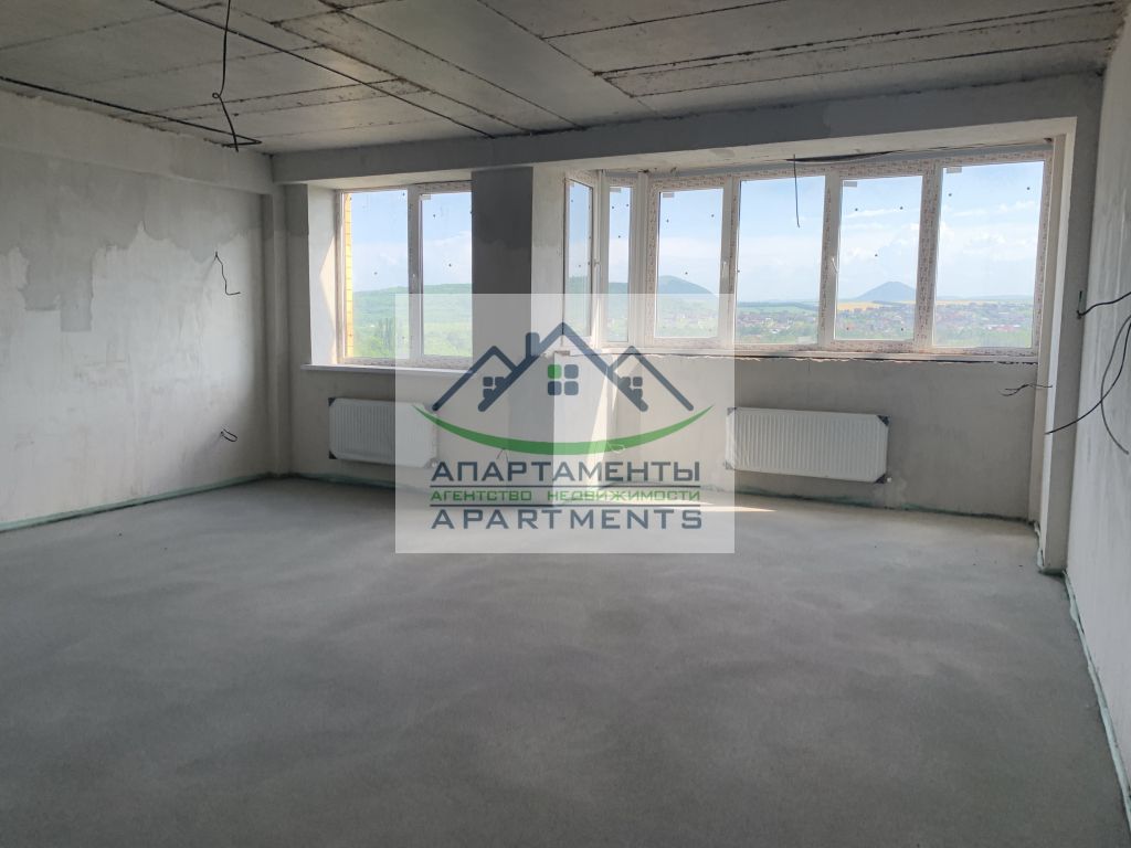 Продажа 4-комнатной квартиры, Пятигорск, Пальмиро Тольятти ул,  45