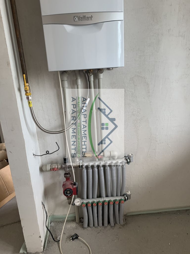 Продажа 4-комнатной квартиры, Пятигорск, Пальмиро Тольятти ул,  45