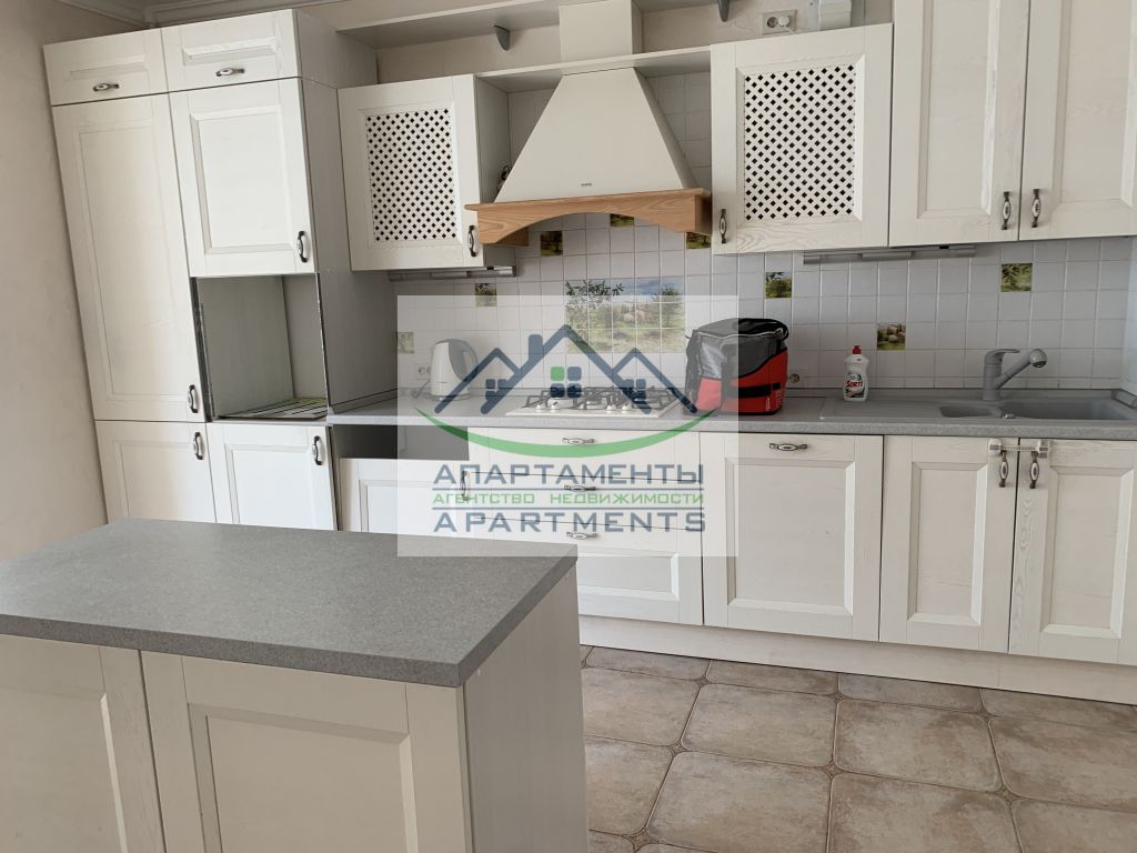 Продажа 2-комнатной квартиры, Пятигорск, Нежнова ул,  21к5