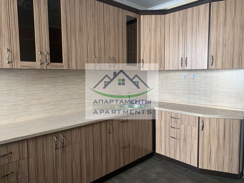 Продажа 2-комнатной квартиры, Пятигорск, Оранжерейная ул,  21к4