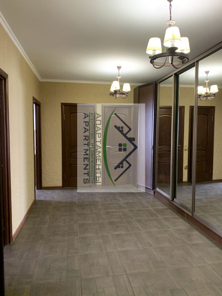 Продажа 2-комнатной квартиры, Пятигорск, Оранжерейная ул,  21к4