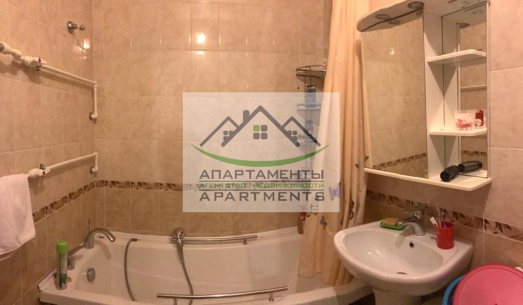 Продажа 2-комнатной квартиры, Пятигорск, Огородная ул,  37к2