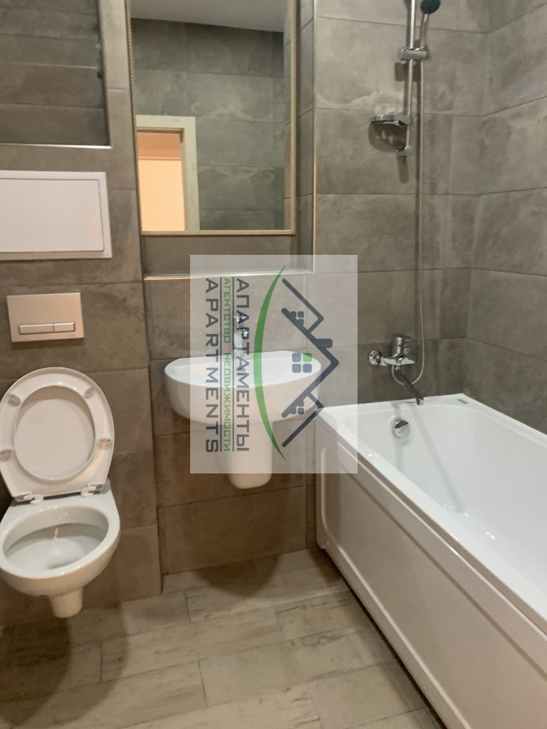 Продажа 2-комнатной квартиры, Пятигорск, Оранжерейная ул,  17к2