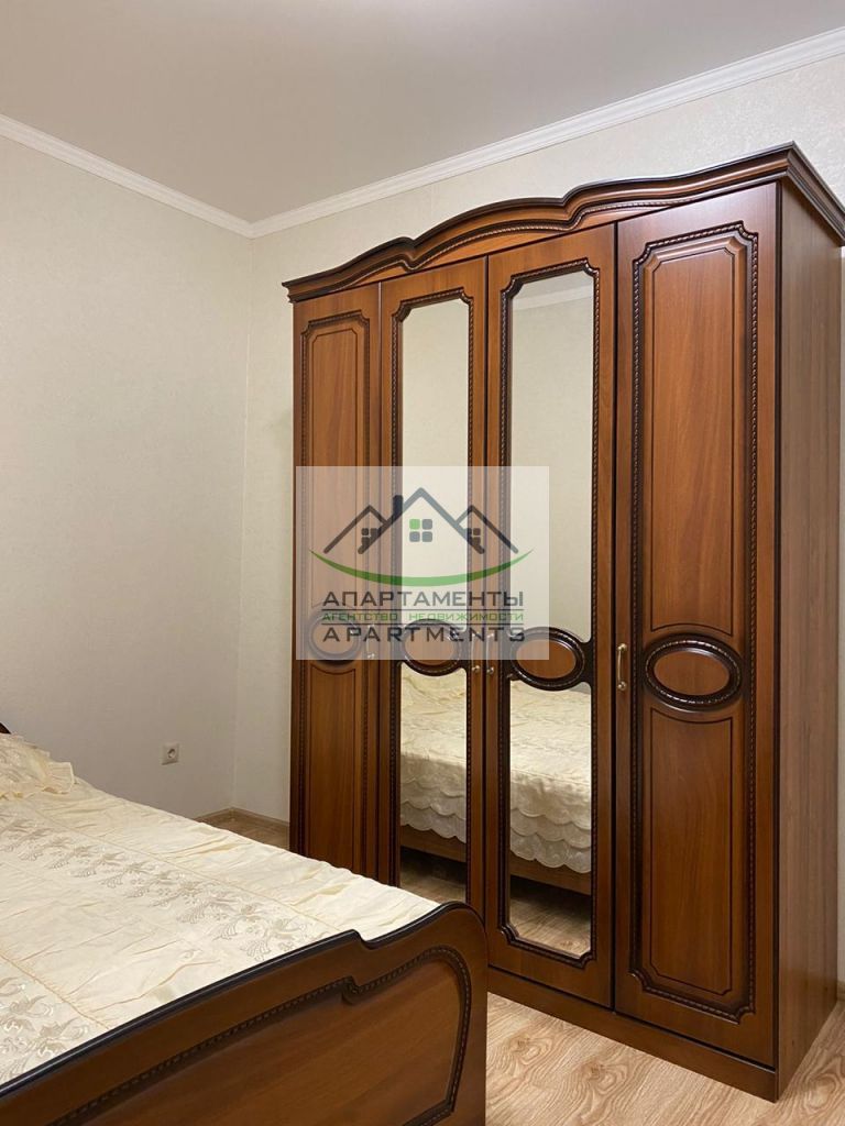 Продажа 3-комнатной квартиры, Пятигорск, Кирова пр-кт,  80