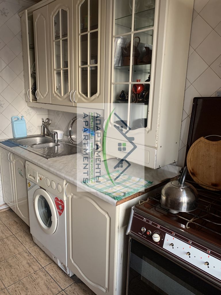 Продажа 3-комнатной квартиры, Пятигорск, Адмиральского ул,  57