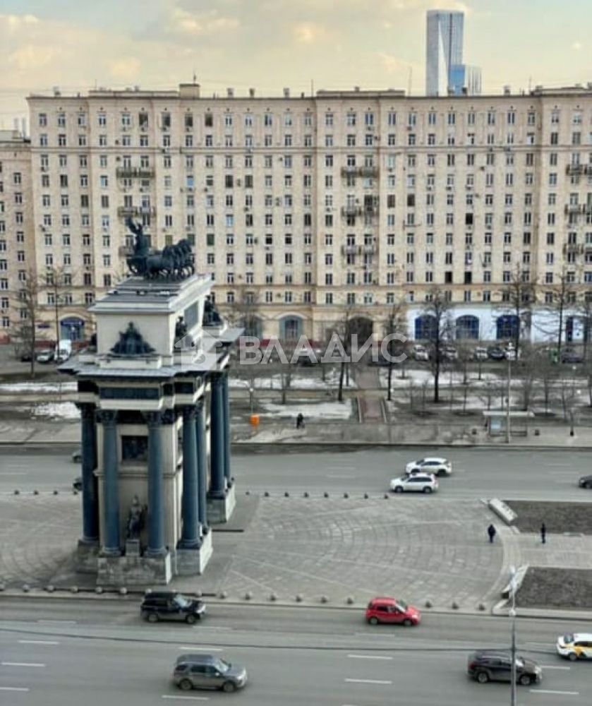 Продажа комнаты, Москва, Победы пл, 2к2 Продажа комнаты, Москва, Победы пл, 2к2