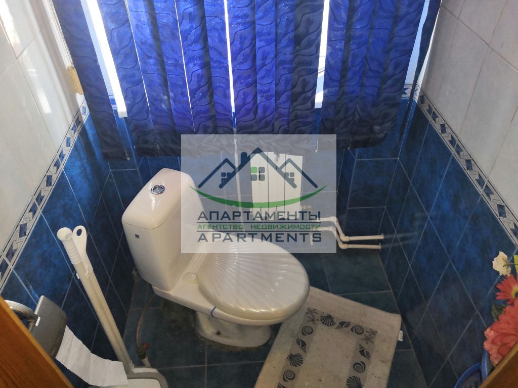 Продажа дома, 220м <sup>2</sup>, 3 сот., Минеральные Воды, Бибика ул