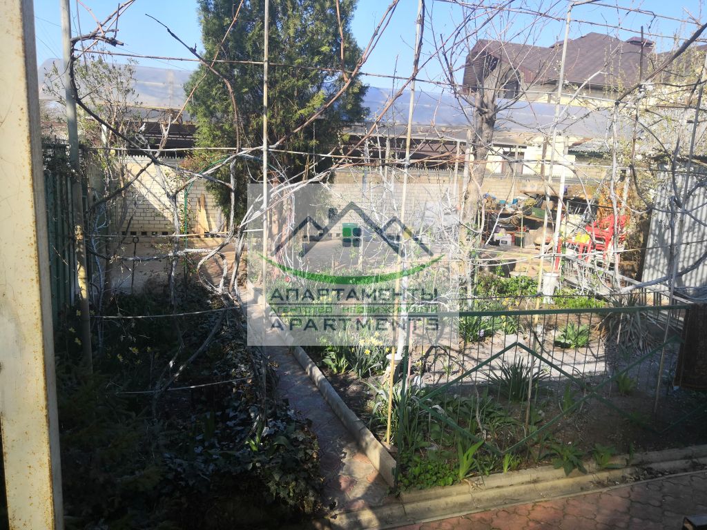 Продажа дома, 220м <sup>2</sup>, 3 сот., Минеральные Воды, Бибика ул