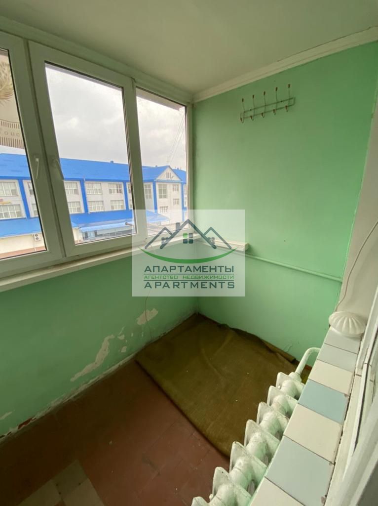 Продажа 1-комнатной квартиры, Пятигорск, Пальмиро Тольятти ул,  182