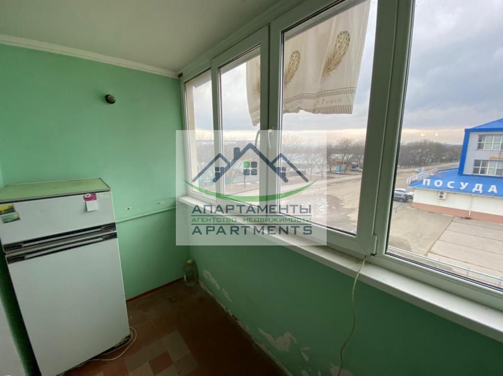 Продажа 1-комнатной квартиры, Пятигорск, Пальмиро Тольятти ул,  182