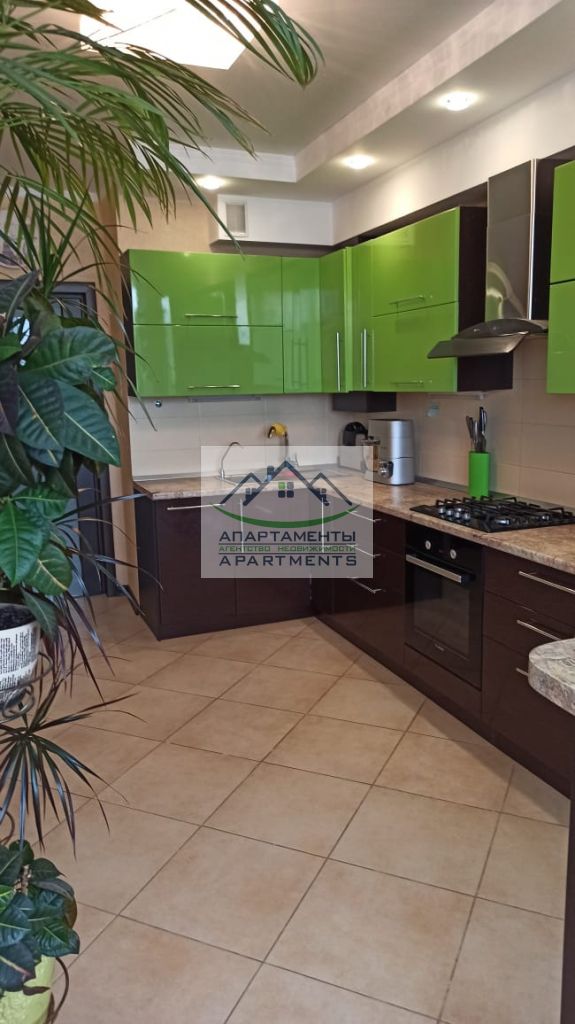 Продажа 2-комнатной квартиры, Пятигорск, Советской Армии пр-кт,  17