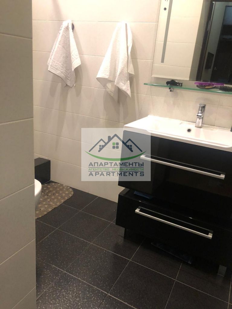 Продажа 3-комнатной квартиры, Пятигорск, Бунимовича ул,  19к2