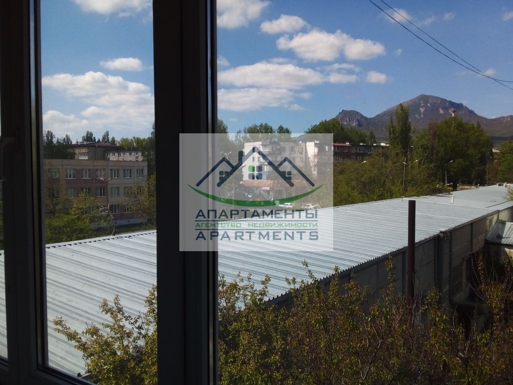 Продажа 2-комнатной квартиры, Пятигорск, Украинская ул,  44