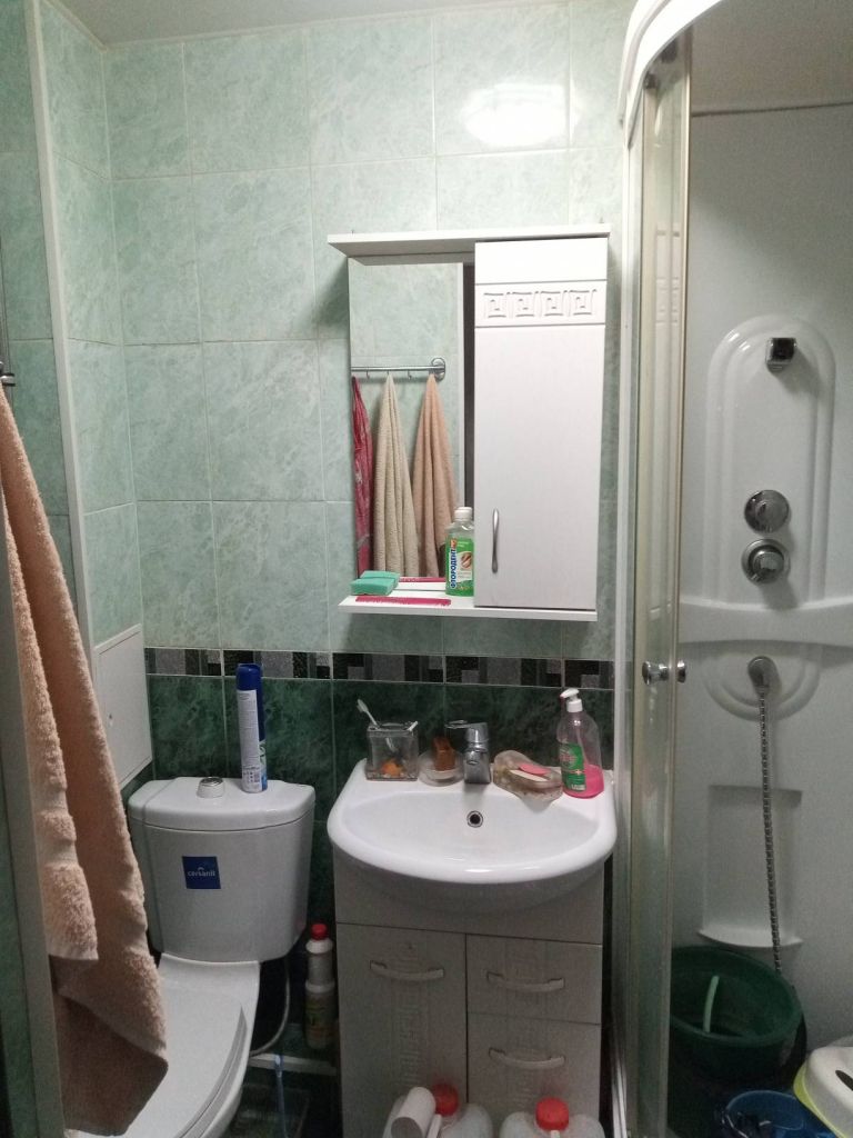 Продажа 3-комнатной квартиры, Батайск, Луначарского ул,  188