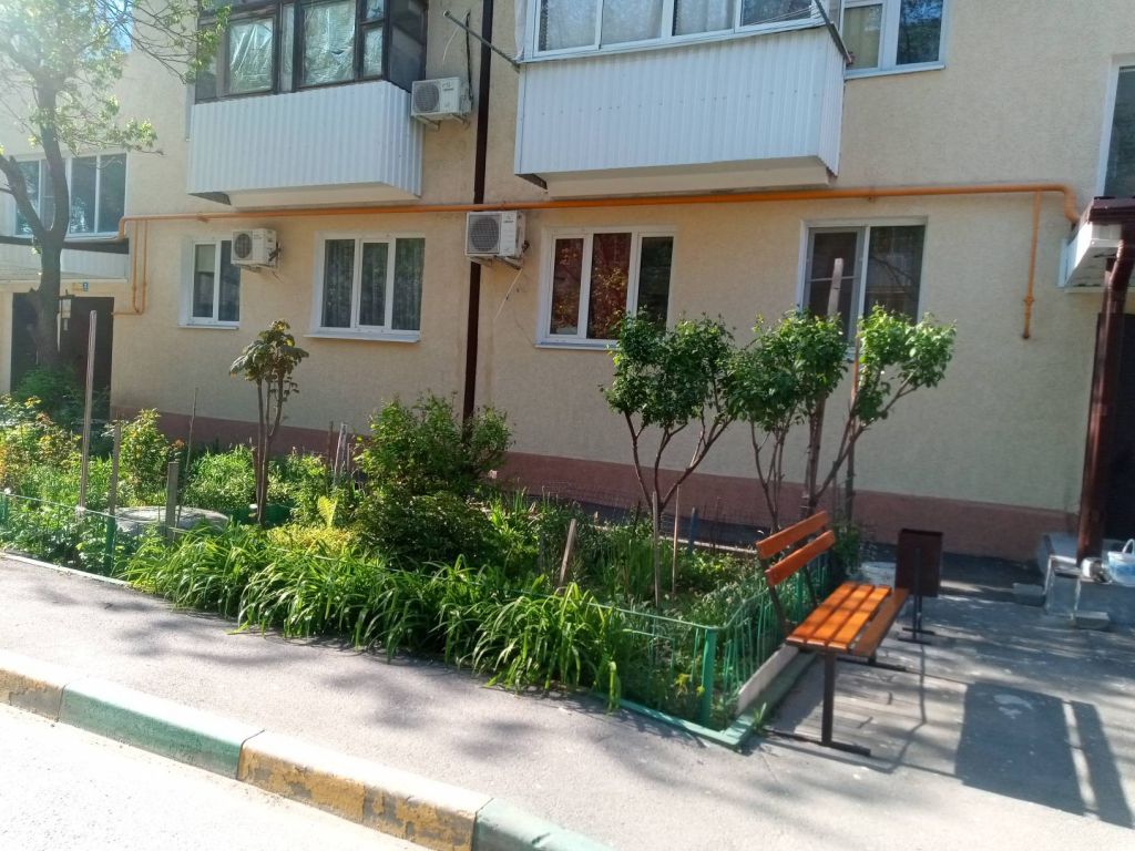 Продажа 3-комнатной квартиры, Батайск, Луначарского ул,  188