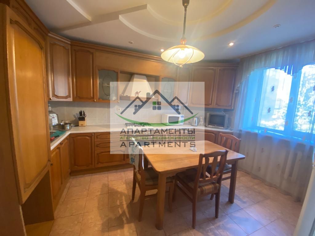 Продажа 4-комнатной квартиры, Пятигорск, Калинина ул,  40