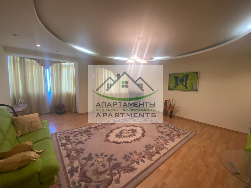 Продажа 4-комнатной квартиры, Пятигорск, Калинина ул,  40