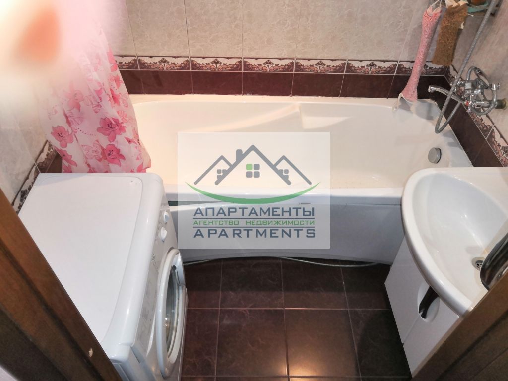 Продажа 3-комнатной квартиры, Пятигорск, Крайнего ул,  6