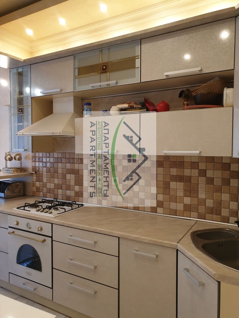 Продажа 3-комнатной квартиры, Ессентуки, Пятигорская ул,  124