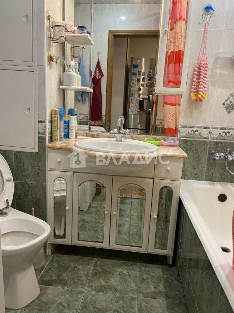 Продажа комнаты, Москва, Бусиновская Горка ул, 11к2 Продажа комнаты, Москва, Бусиновская Горка ул, 11к2