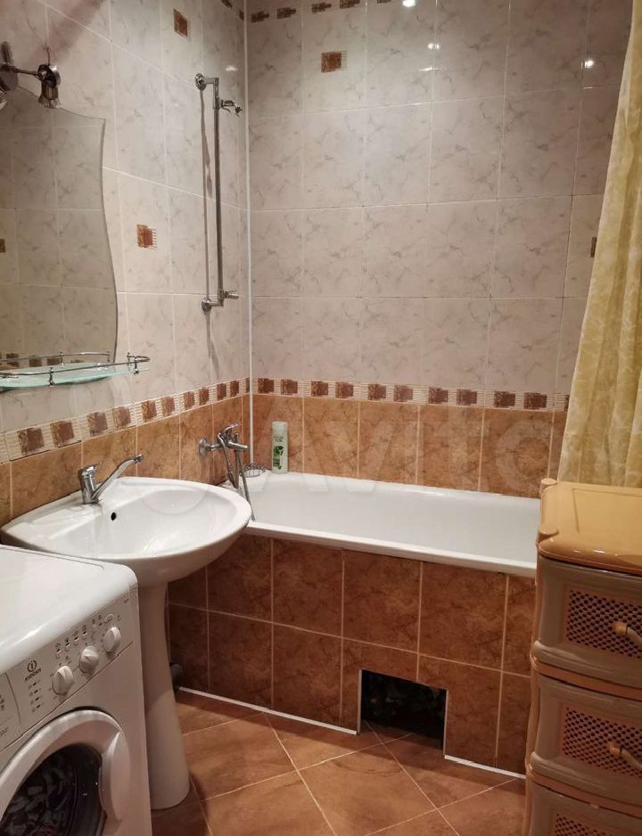 Продажа 2-комнатной квартиры, Ставрополь, Гагарина ул,  1А