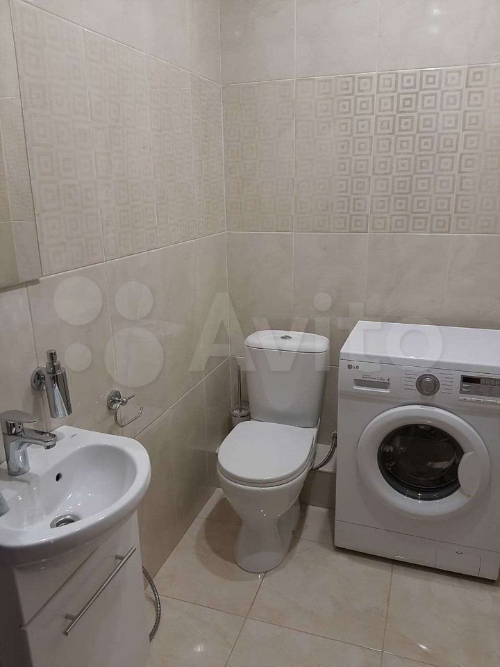 Продажа 2-комнатной квартиры, Ставрополь, Ленина ул,  244А