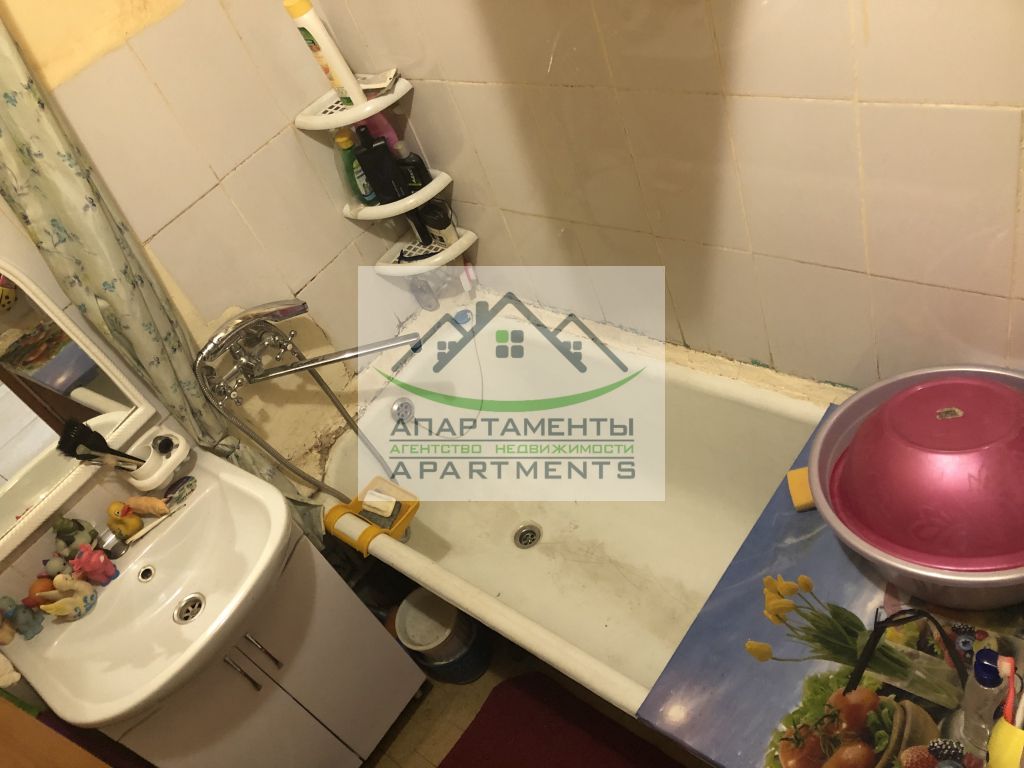 Продажа 3-комнатной квартиры, Ессентуки, Пятигорская ул,  130