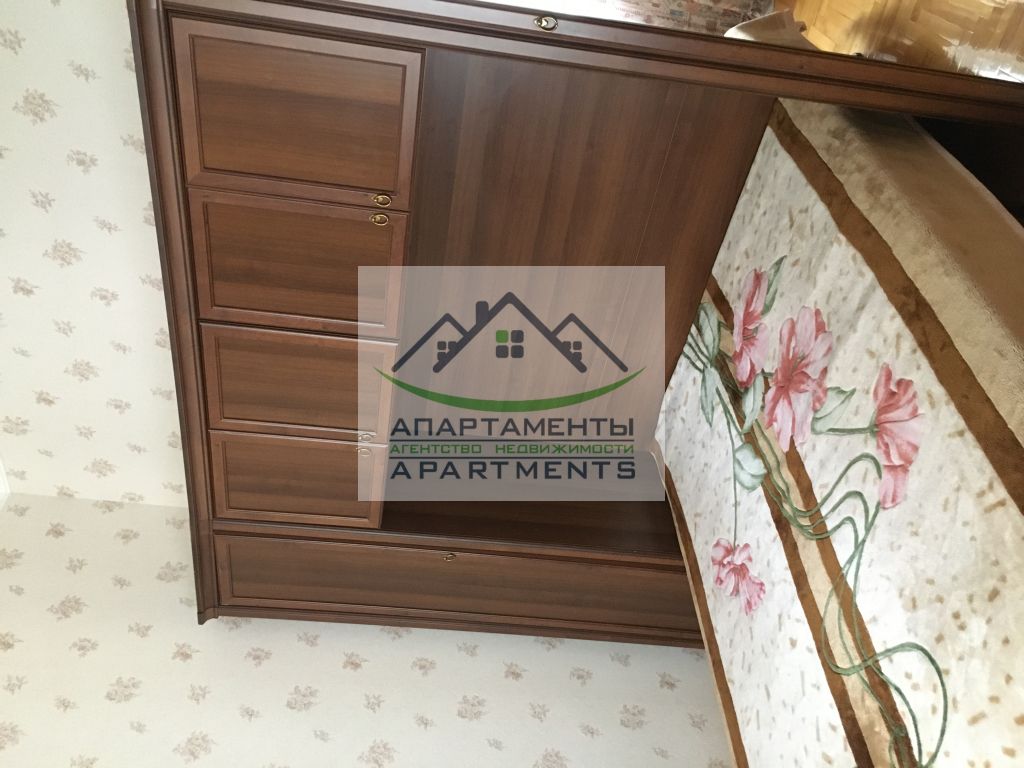 Продажа 3-комнатной квартиры, Пятигорск, Кирова пр-кт,  58