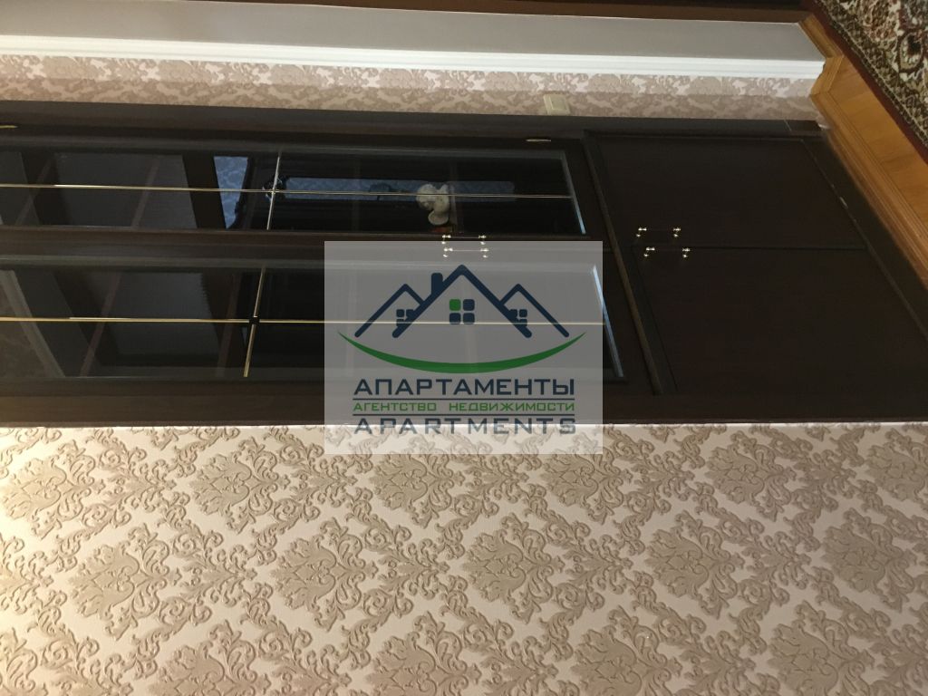 Продажа 3-комнатной квартиры, Пятигорск, Кирова пр-кт,  58