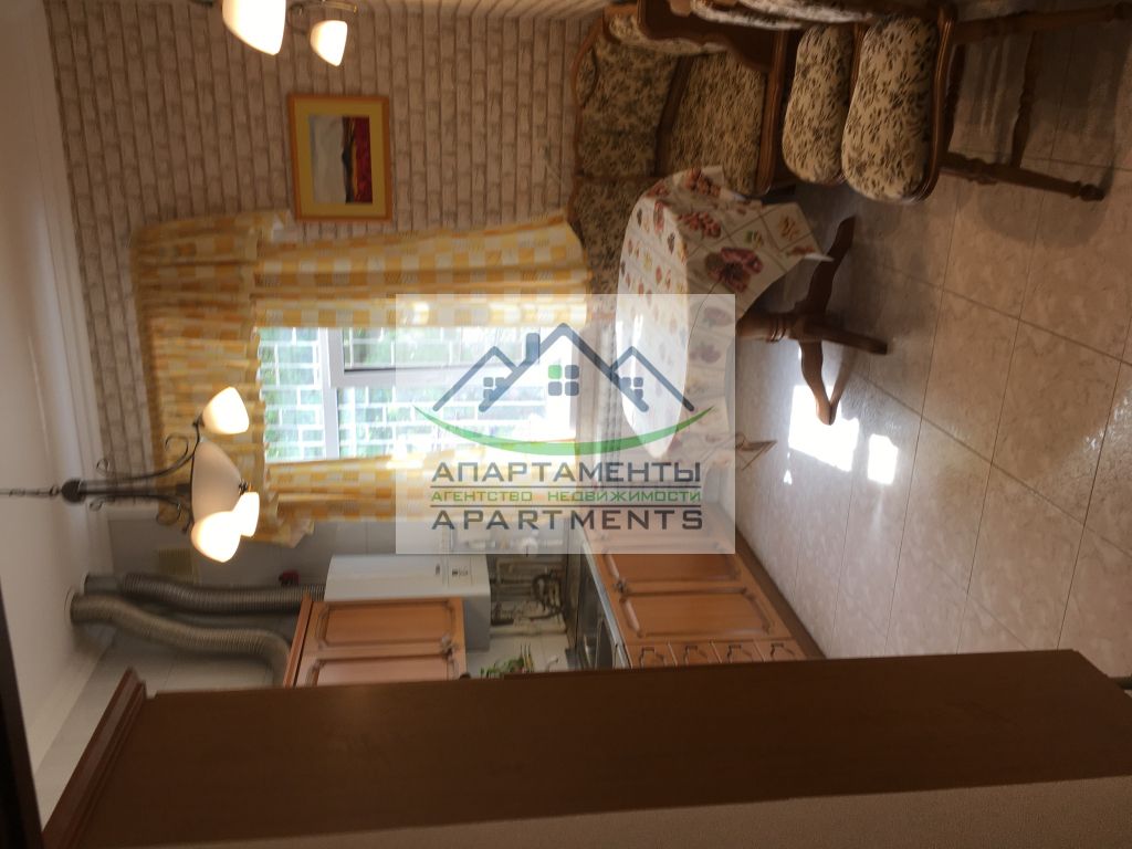 Продажа 3-комнатной квартиры, Пятигорск, Кирова пр-кт,  58