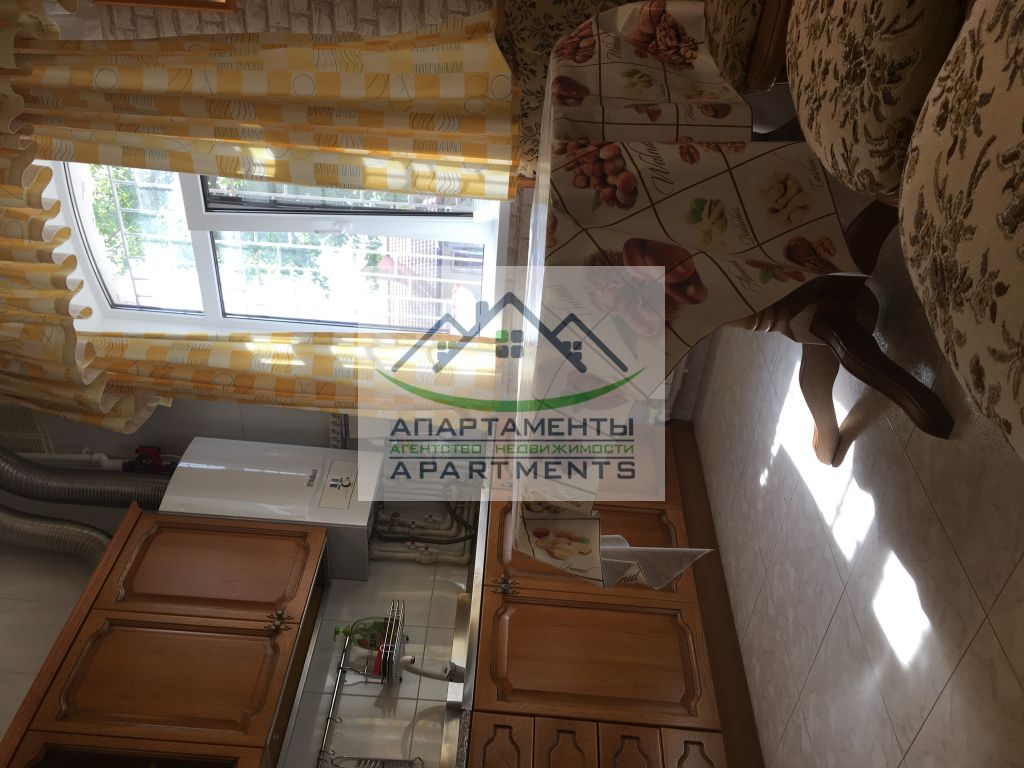 Продажа 3-комнатной квартиры, Пятигорск, Кирова пр-кт,  58