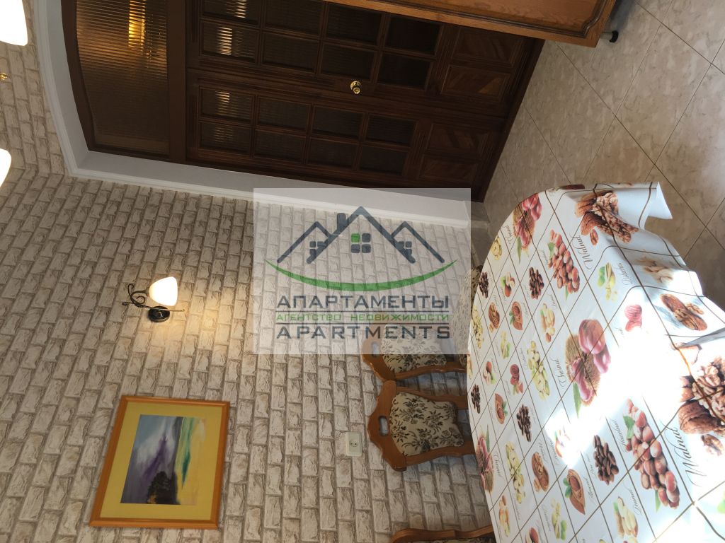 Продажа 3-комнатной квартиры, Пятигорск, Кирова пр-кт,  58