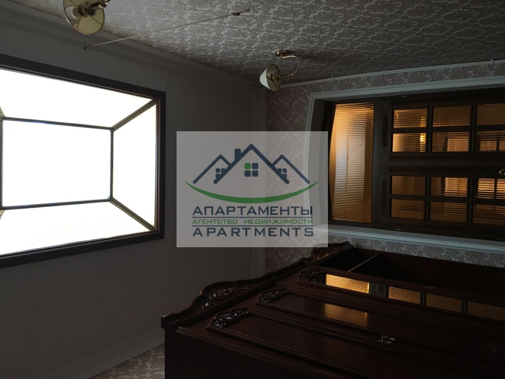 Продажа 3-комнатной квартиры, Пятигорск, Кирова пр-кт,  58