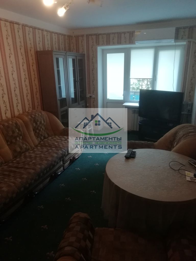 Продажа 2-комнатной квартиры, Пятигорск, Калинина пр-кт,  17