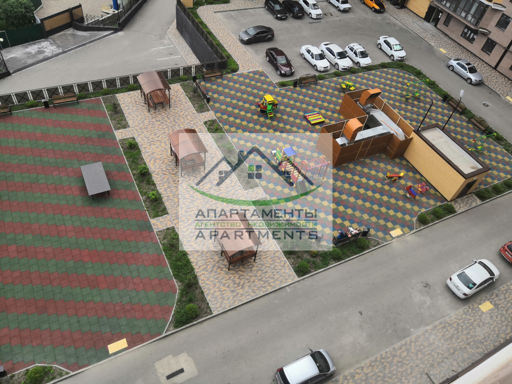 Продажа 2-комнатной квартиры, Пятигорск, Адмиральского ул,  1А