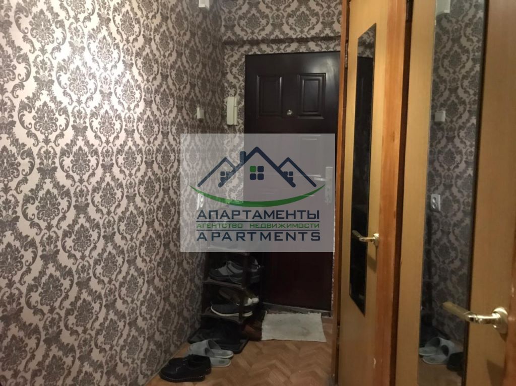 Продажа 2-комнатной квартиры, Пятигорск, Адмиральского ул,  8