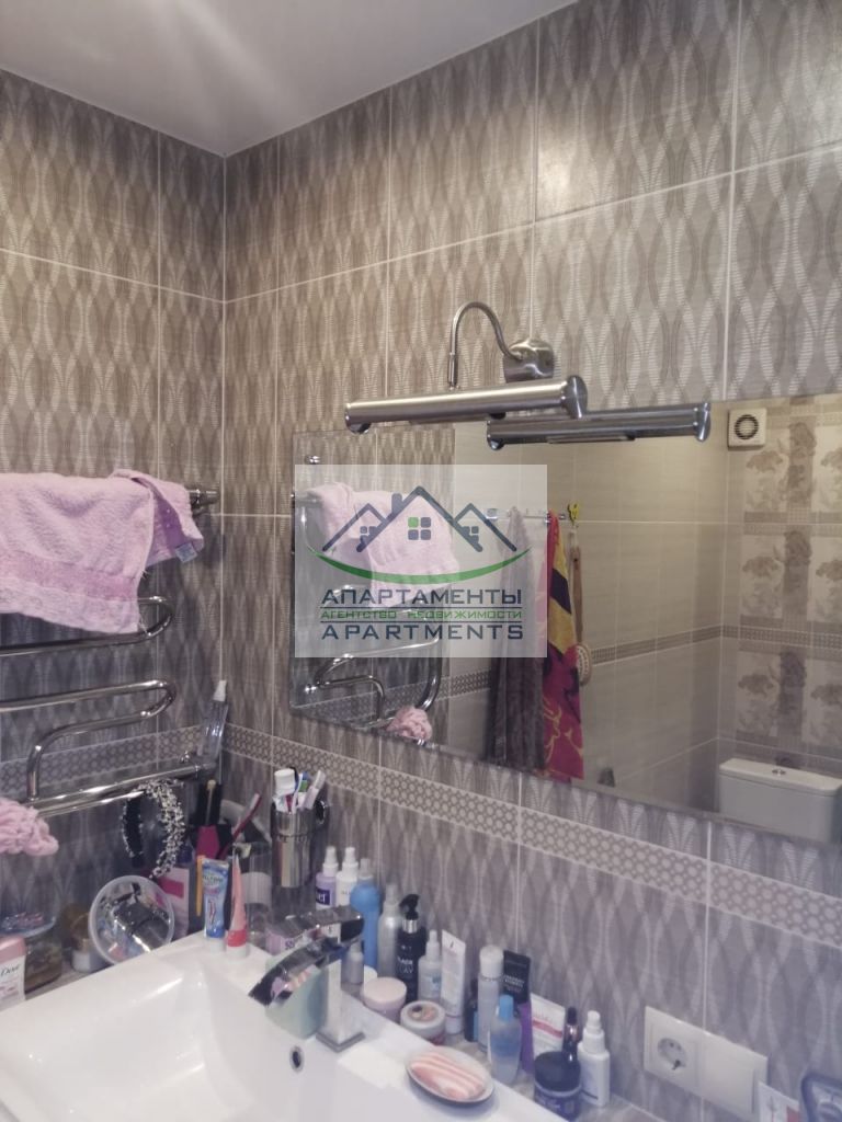 Продажа 3-комнатной квартиры, Пятигорск, Калинина пр-кт,  156