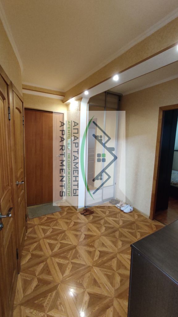 Продажа 3-комнатной квартиры, Пятигорск, Адмиральского ул,  8