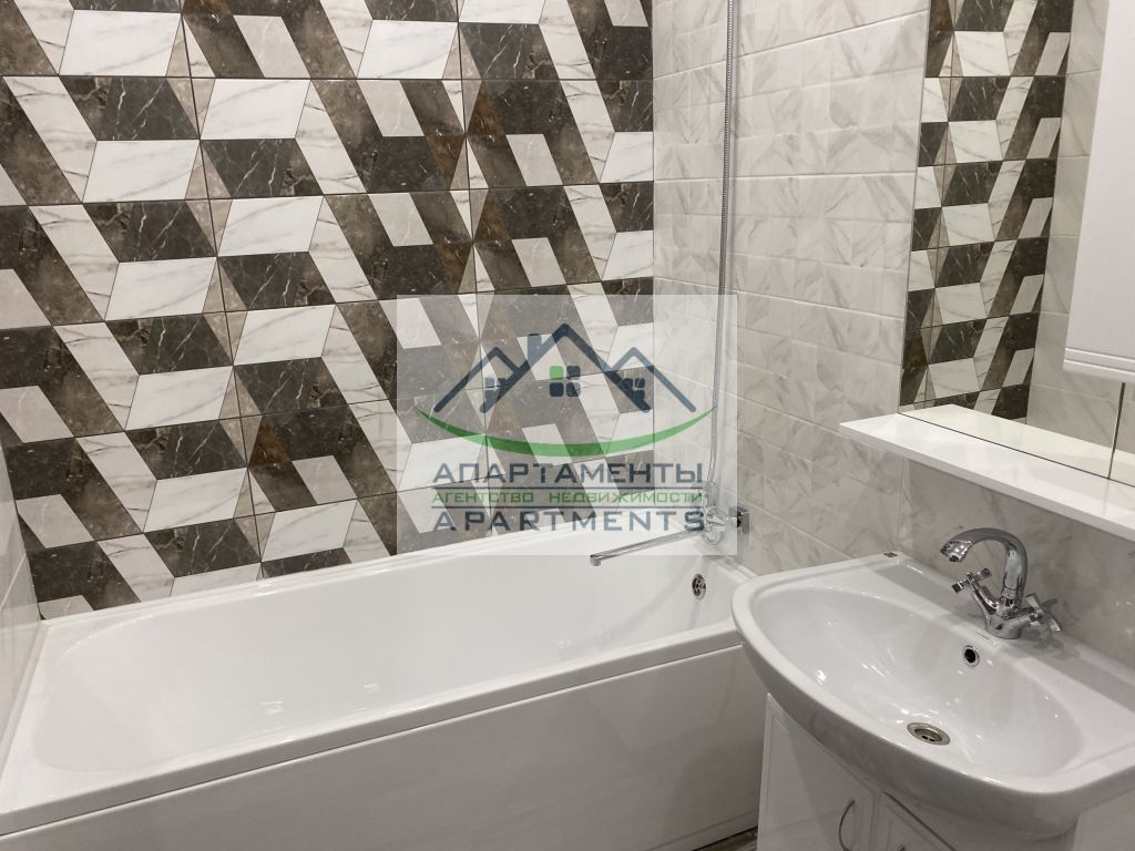 Продажа 1-комнатной новостройки, Пятигорск, Адмиральского ул,  1а