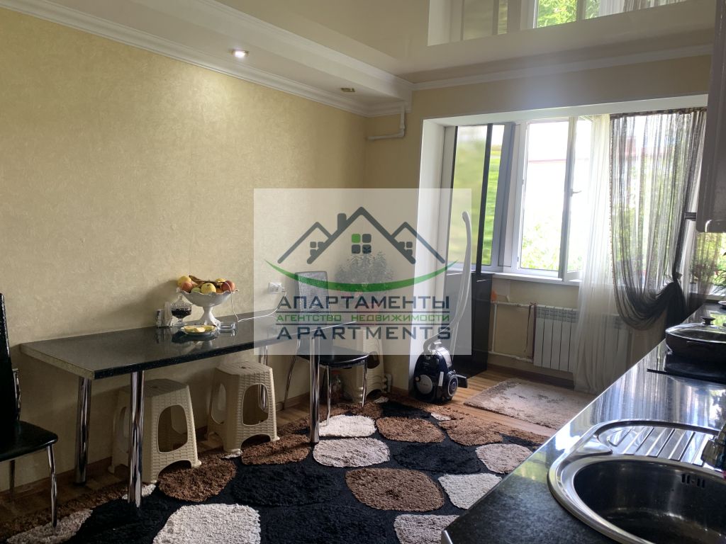 Продажа 3-комнатной квартиры, Пятигорск, Украинская ул,  46